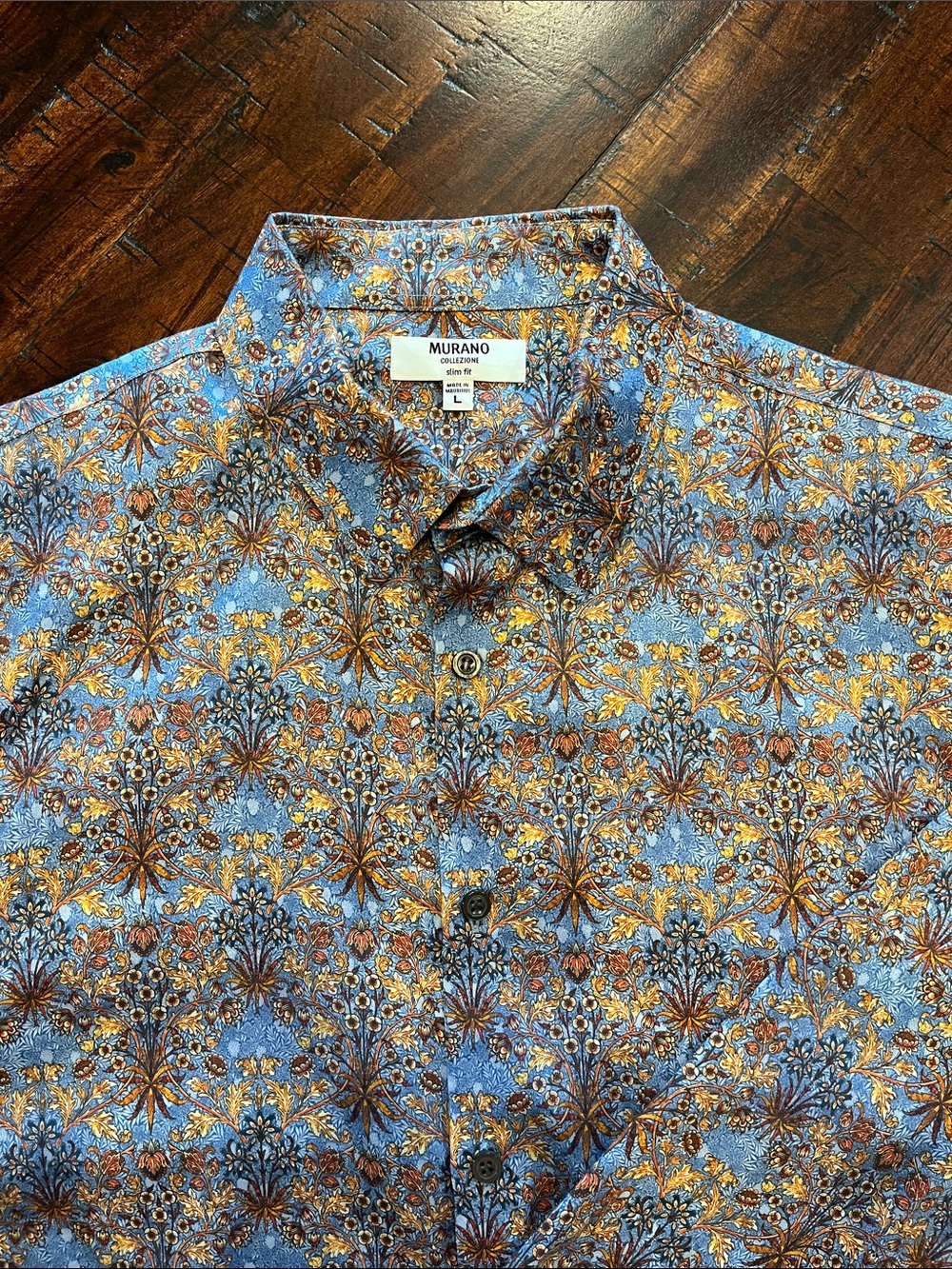 Murano Blue and Rusty Brown Floral Men's Button-Down Shirt. Size Large Slim fit